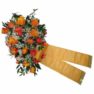 Blumengesteck zur Bestattung mit Rosen in Orange